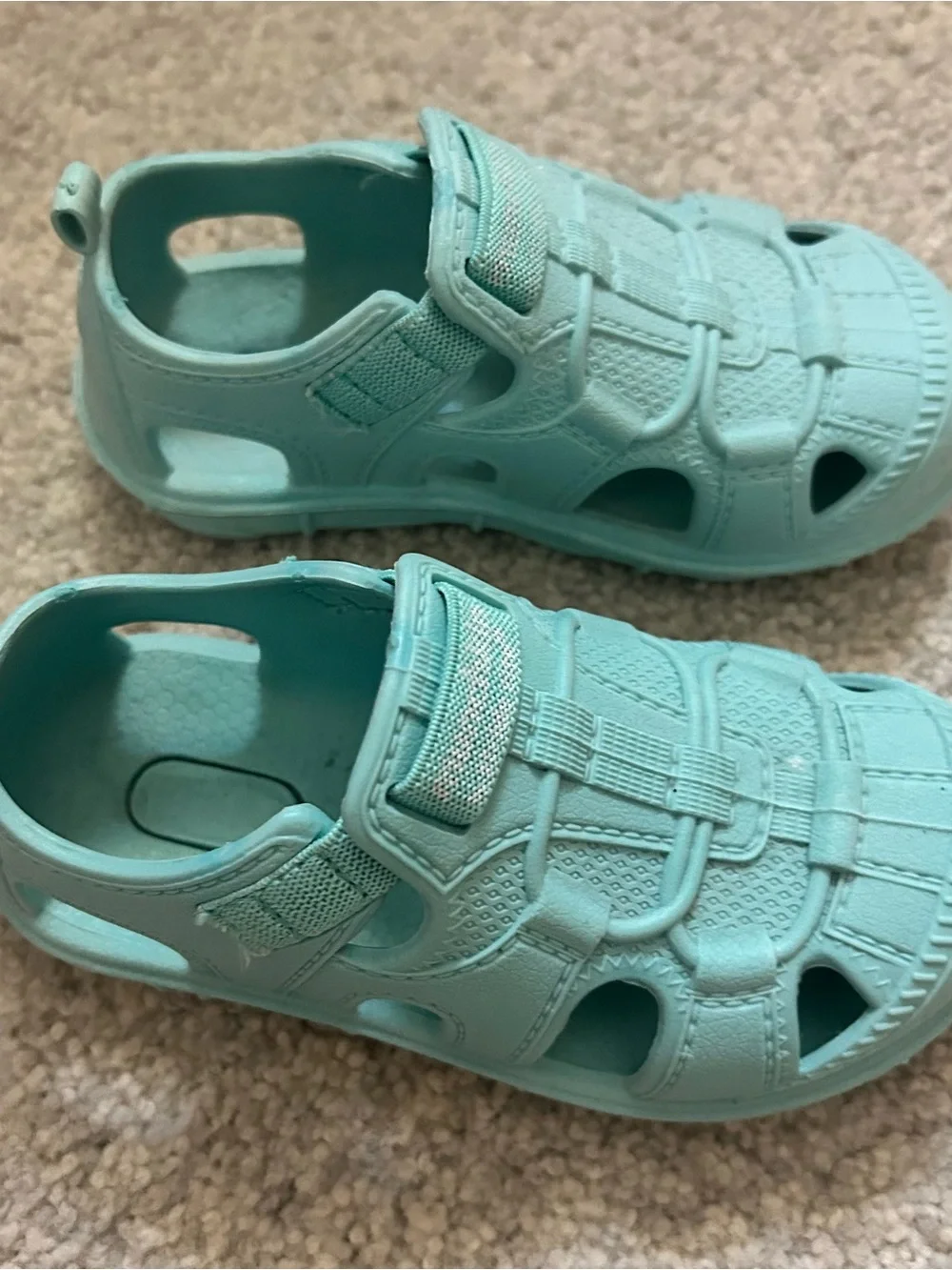 Kids Breathable Hook-and-Loop Water Sandals - Mint size 9